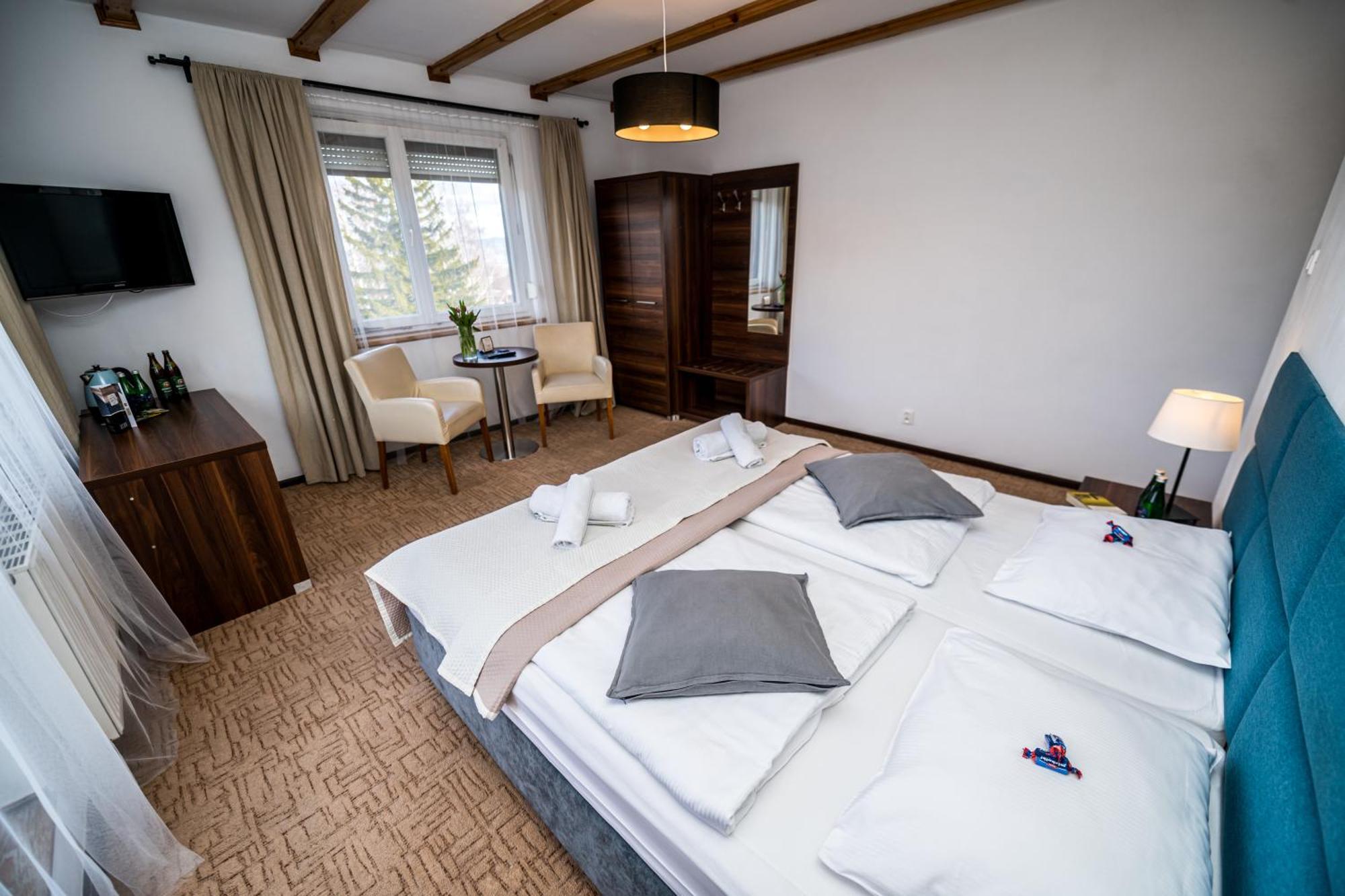 Hotel Ariston Карпач Экстерьер фото